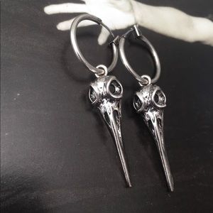 Bird skull earrings 🖤🖤🖤🖤
